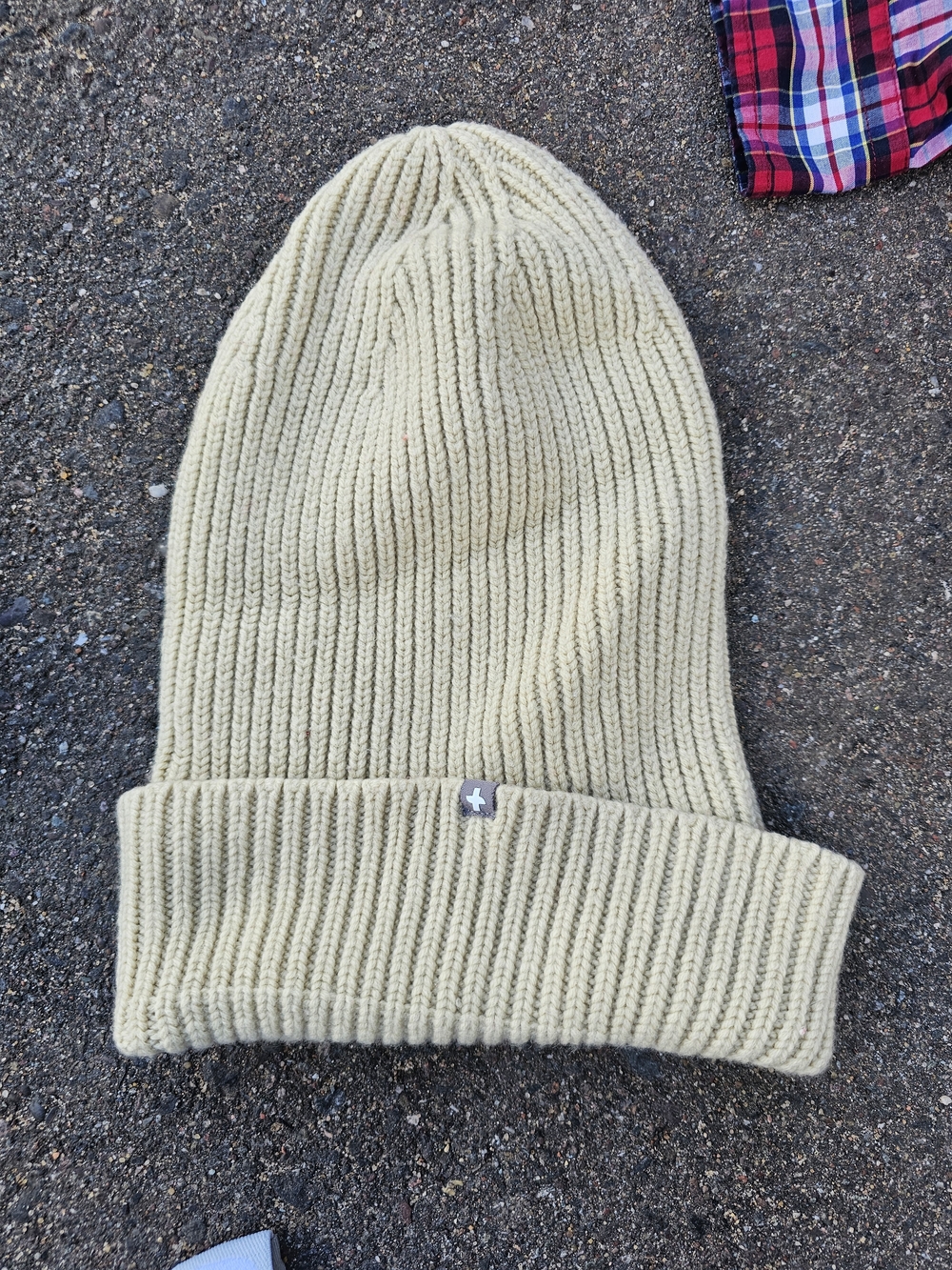 Figs Ribbed Fold-Over Beanie - Picture 2 of 4